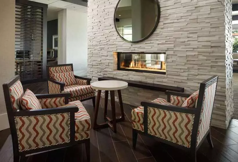 Hotelli Homewood Suites By Hilton Teaneck Glenpointe