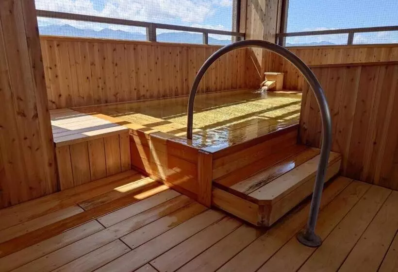 Hotelli Japanese Onsen Ryokan Kohakuen