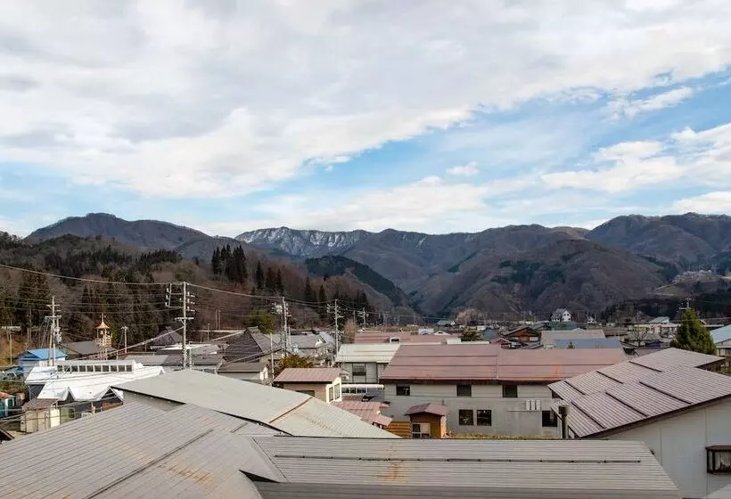 هتل La Montagne Furuhata