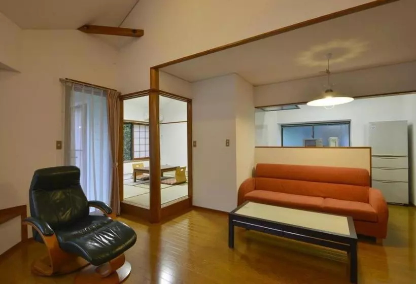 Hotelli Lenessa Akazawa