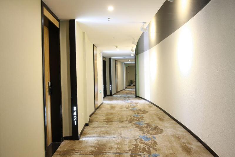 בית מלון כפרי Metropolo Zhangjiagang