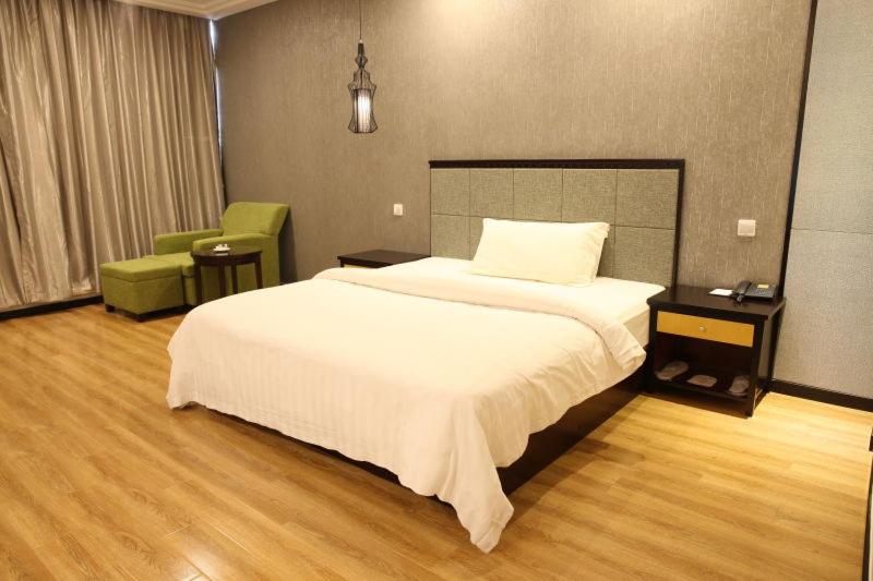 בית מלון כפרי Metropolo Zhangjiagang