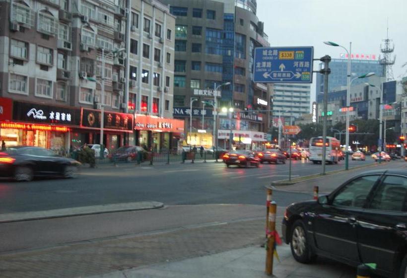 בית מלון כפרי Metropolo Zhangjiagang