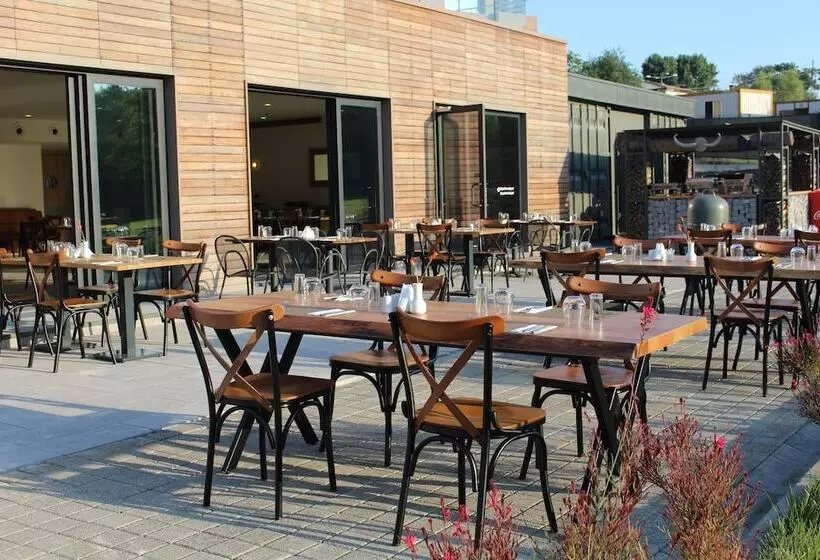 ホテル Park Inn By Radisson Istanbul Airport Odayeri