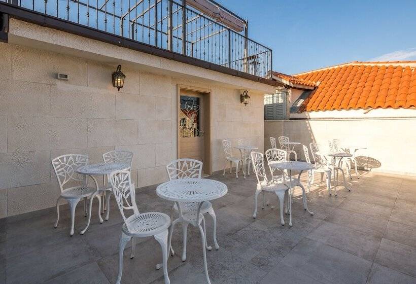 Plaza Marchi Old Town   Mag Quaint & Elegant Boutique Hotels