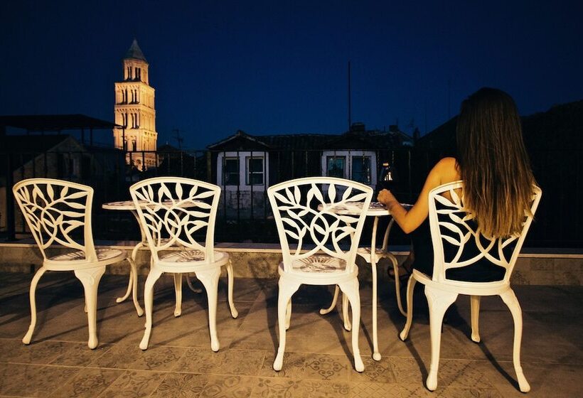 Plaza Marchi Old Town   Mag Quaint & Elegant Boutique Hotels