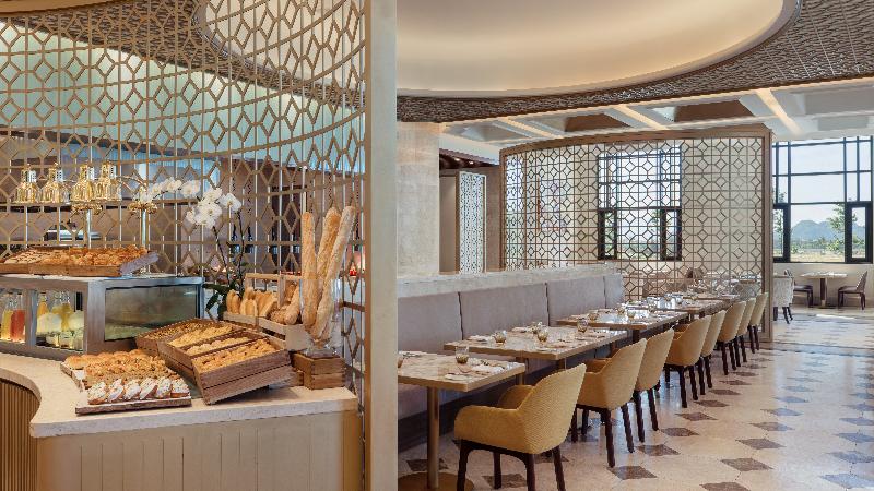 هتل Sheraton Grand Danang Resort & Convention Center