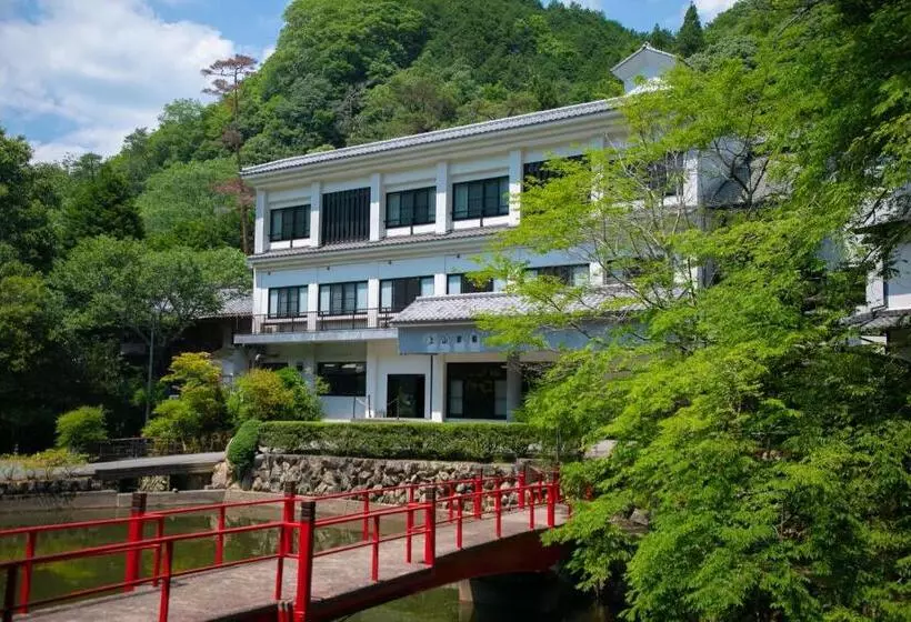 هتل Yumoto Ueyama Ryokan