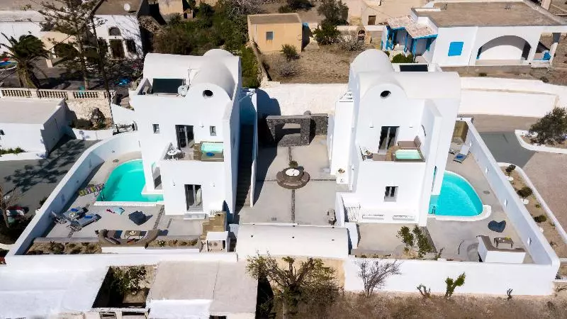 Hotelli White Harmony Suites