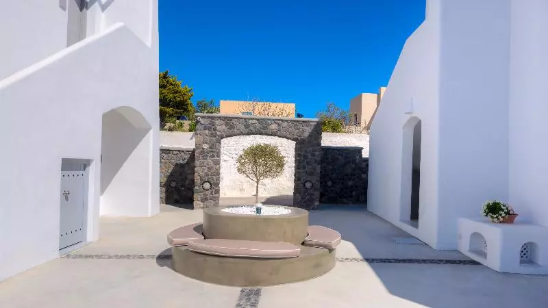 Hotelli White Harmony Suites