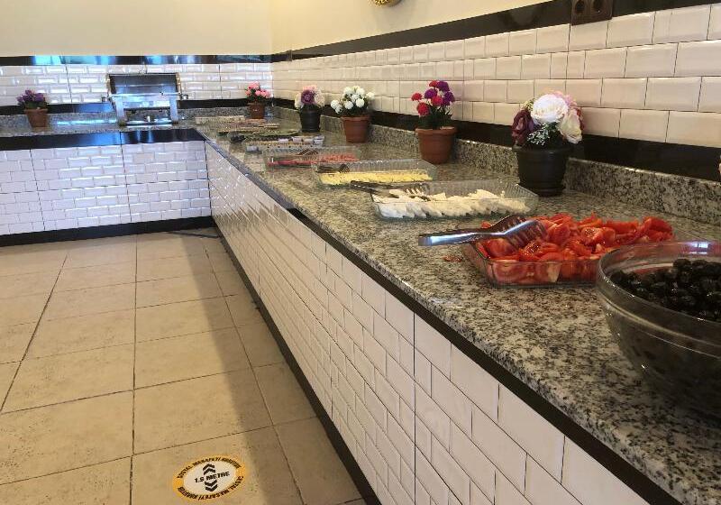 هتل Zarha Mountain Resort