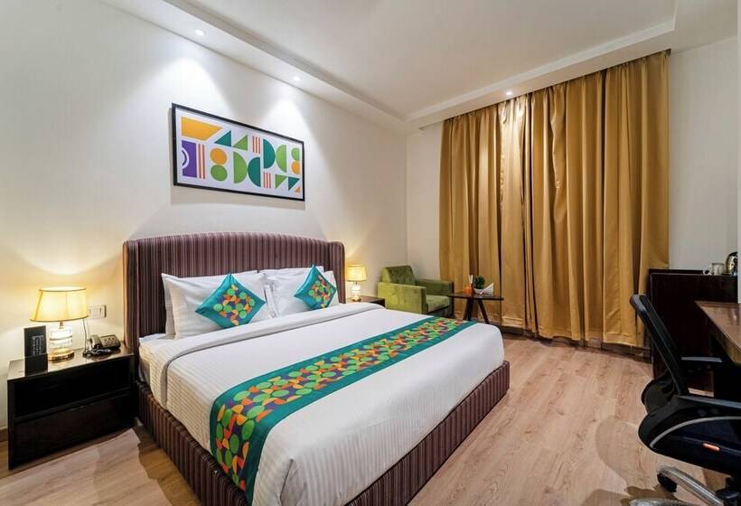 בית מלון כפרי Treebo Premium The Mustard Inn, Lawrence Road