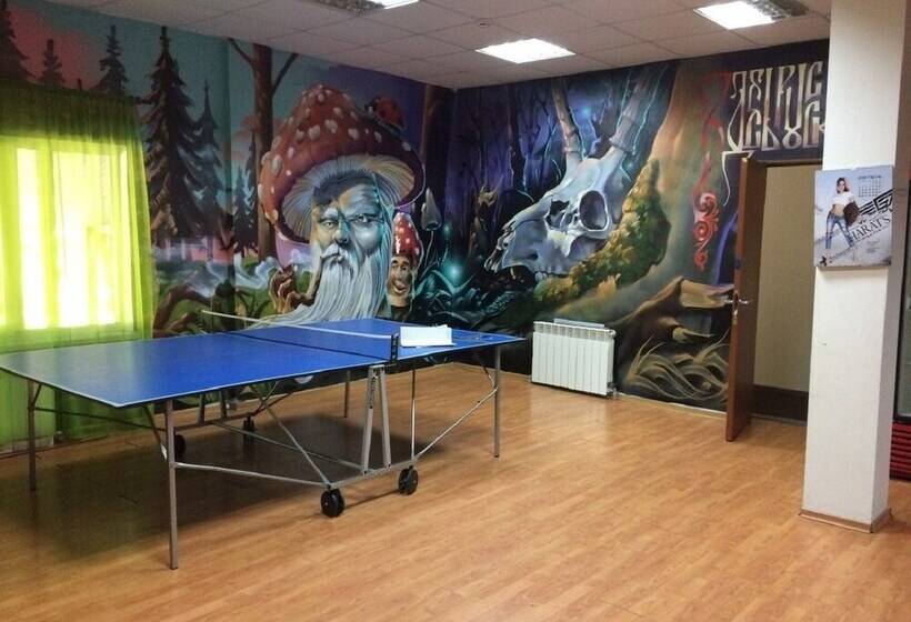 Art Hotel Yolki   Hostel