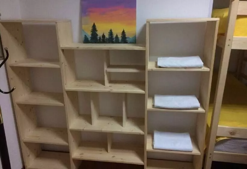 Art Hotel Yolki   Hostel