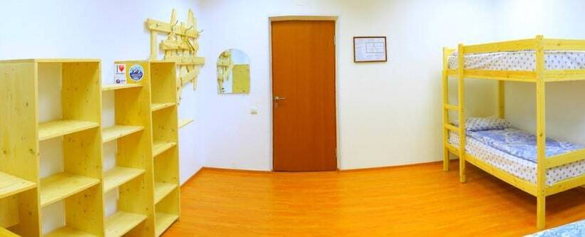 Art Hotel Yolki   Hostel