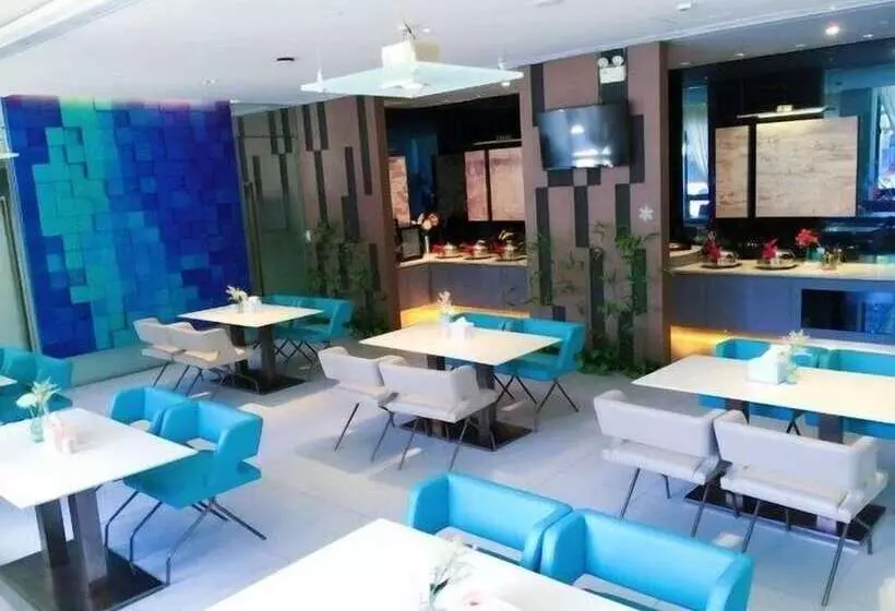 Atour Hotel Zhuhai Gongbei Port Fuhuali Cbd