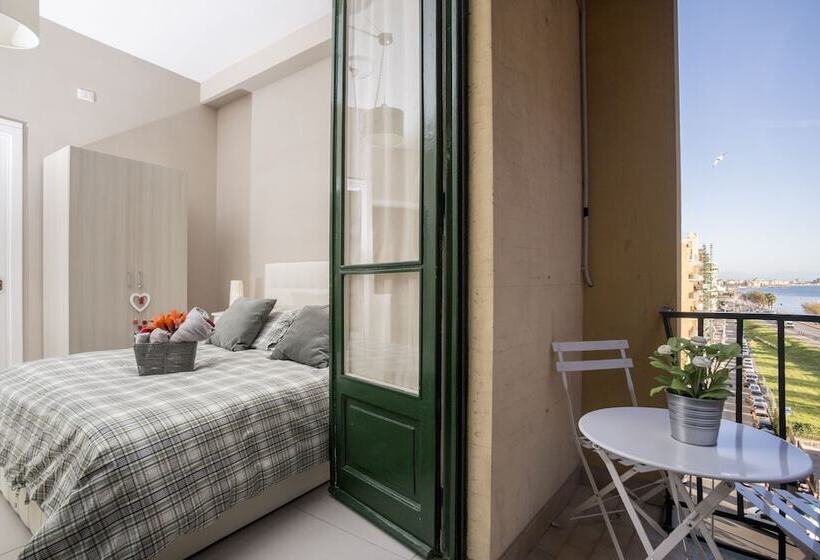 هتل B&b Monica's House