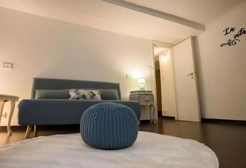 Hotelli B&b Piccoli Leoni