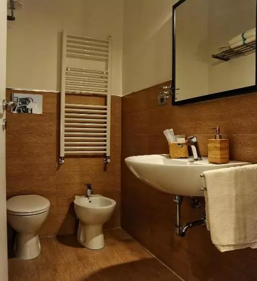 هتل Casa Castagna