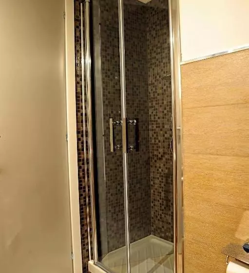 هتل Casa Castagna