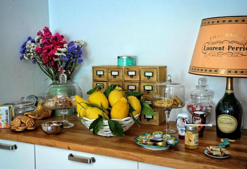 هتل Casa Castagna