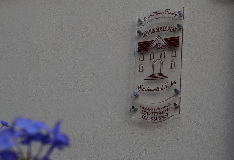 ホテル Domus Socolatae Apartments&suites