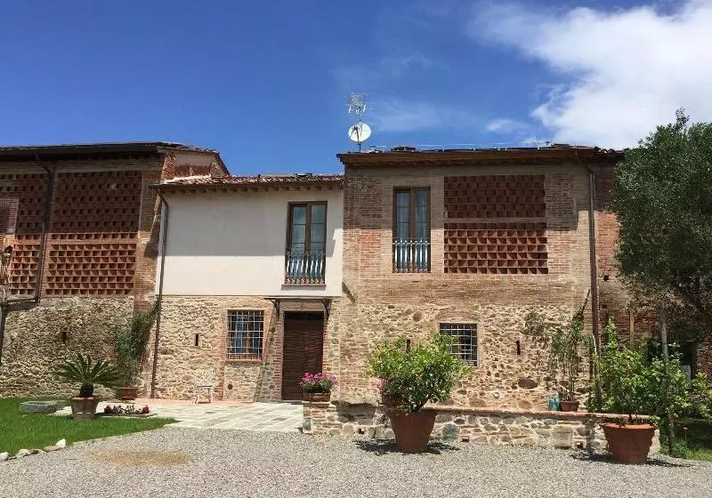 هتل Frutteto Dei Babbi