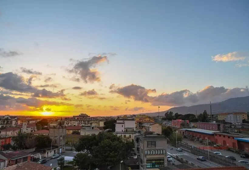 ホテル B&b Lamezia Airport