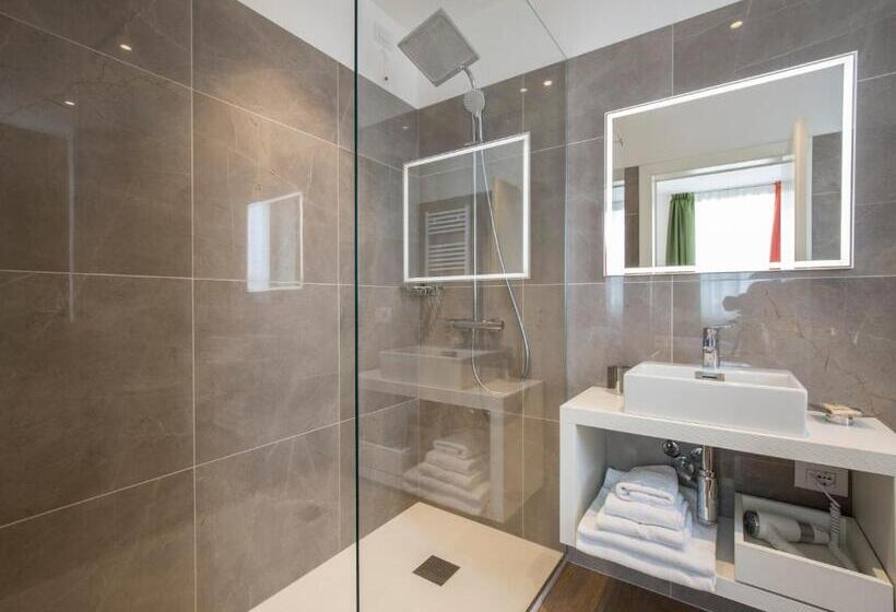 فندق Holiday Iv Gardan