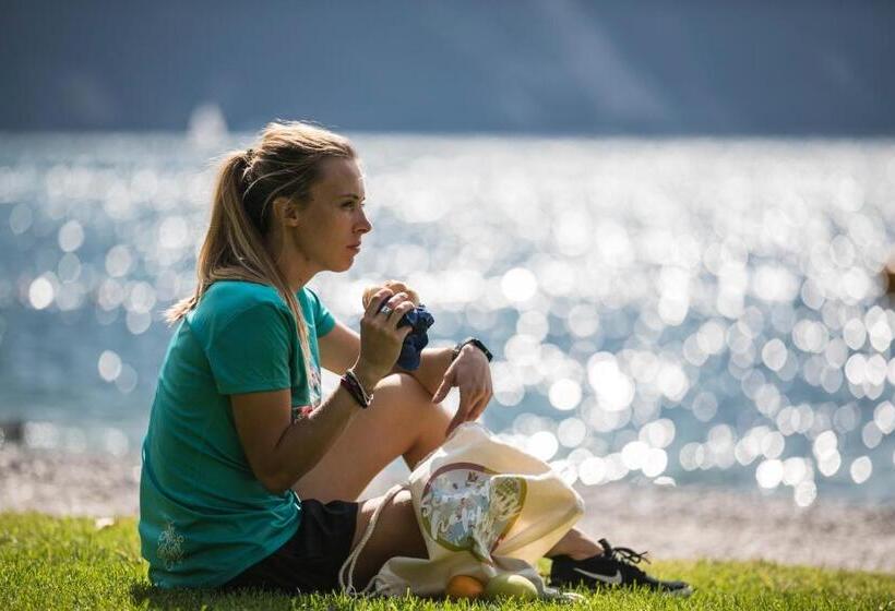 فندق Holiday Iv Gardan