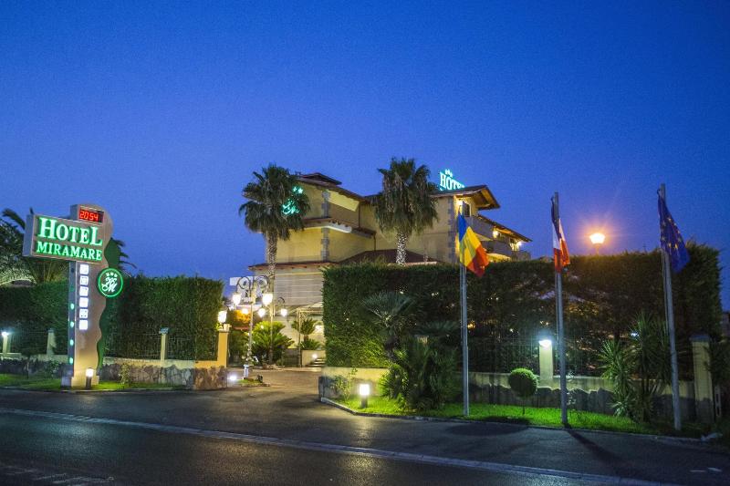 Отель Miramare