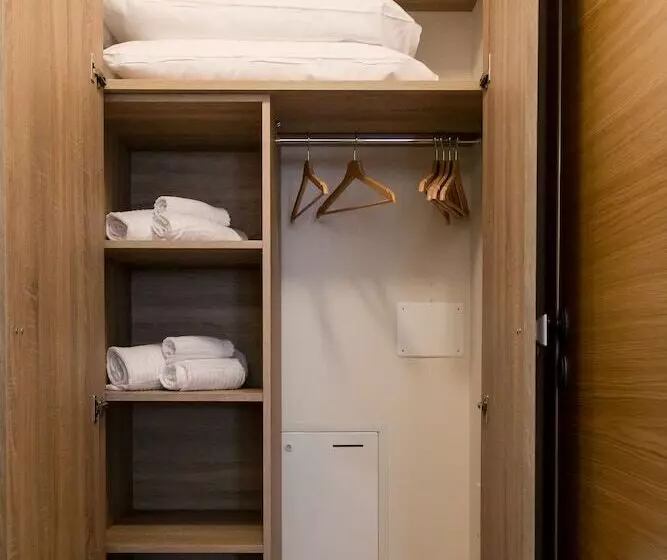 Hotelli Mirtillo Blu Family Apartment