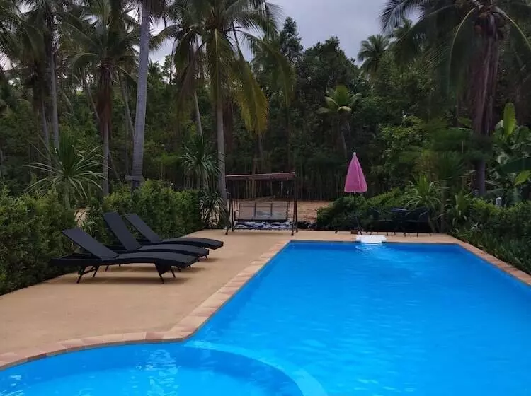 Hotelli Nittayavadee Panset Resort