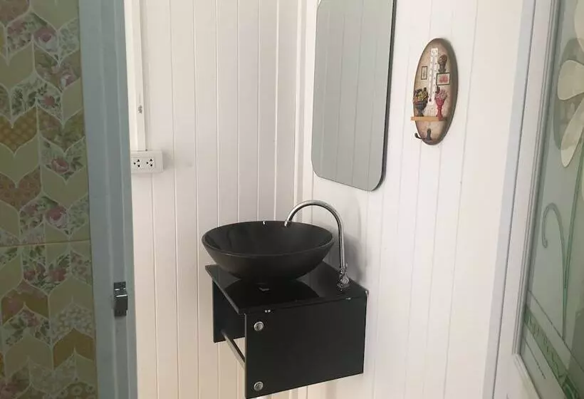 Hotelli Nittayavadee Panset Resort