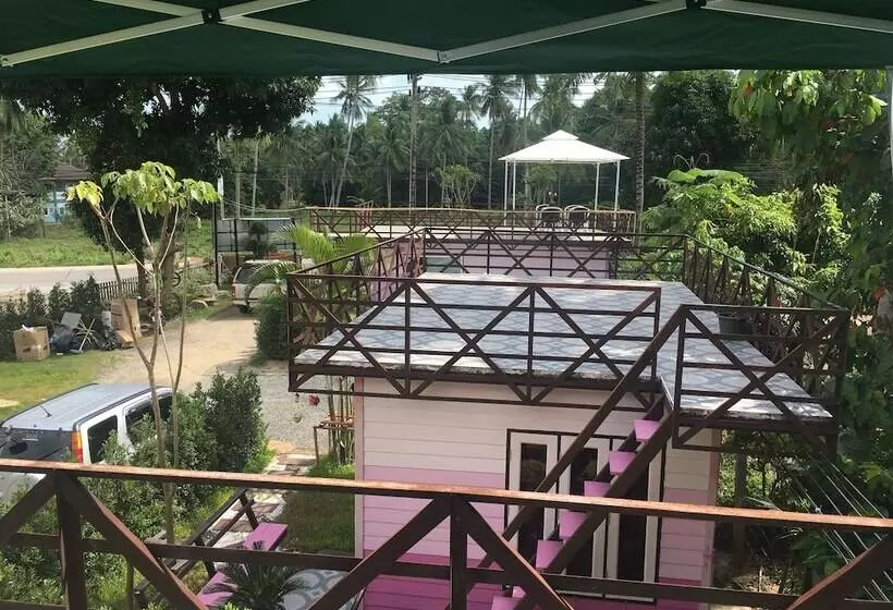 Hotelli Nittayavadee Panset Resort