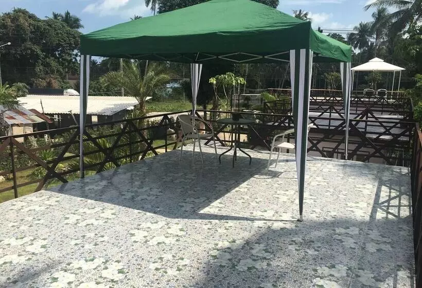 Hotelli Nittayavadee Panset Resort