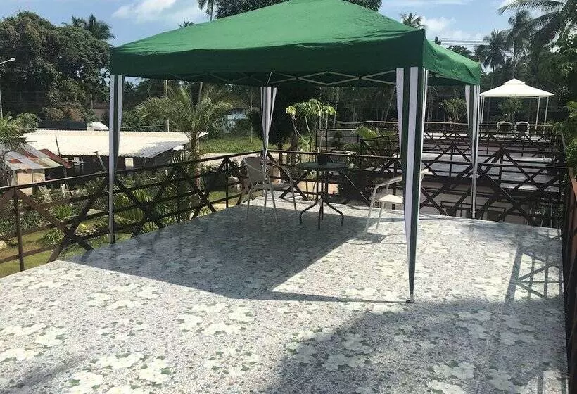 Hotelli Nittayavadee Panset Resort