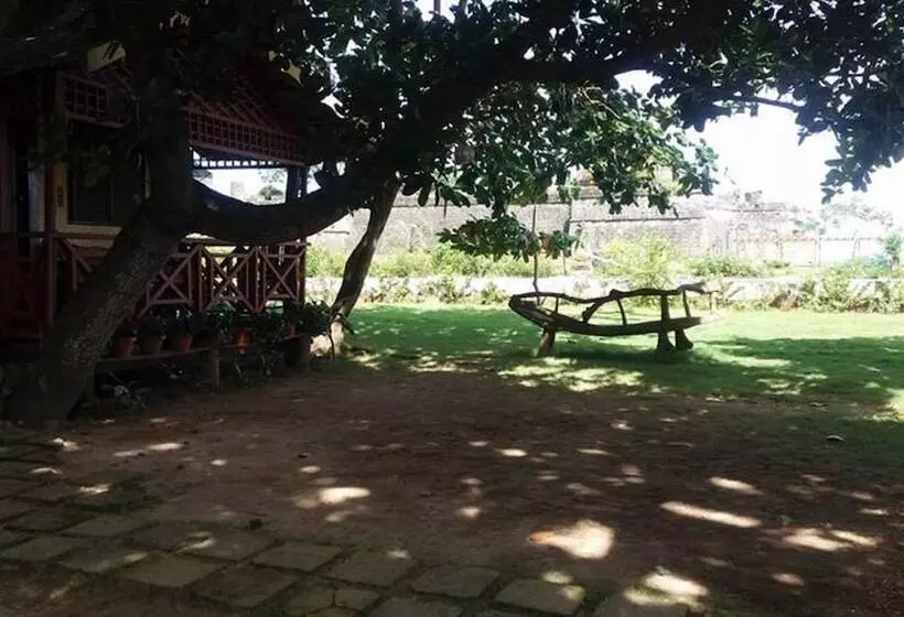 ホテル Pems Pension And Restaurant