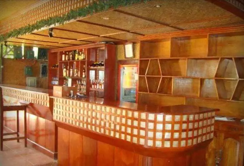 ホテル Pems Pension And Restaurant