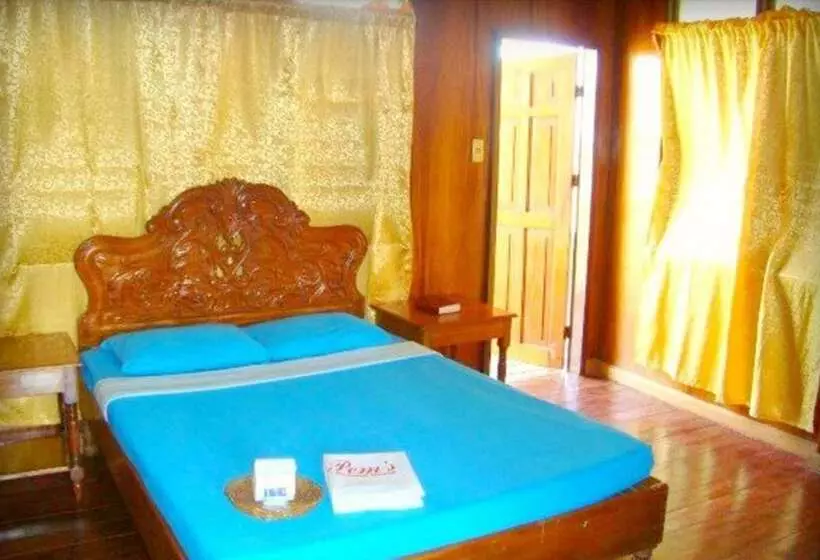 ホテル Pems Pension And Restaurant