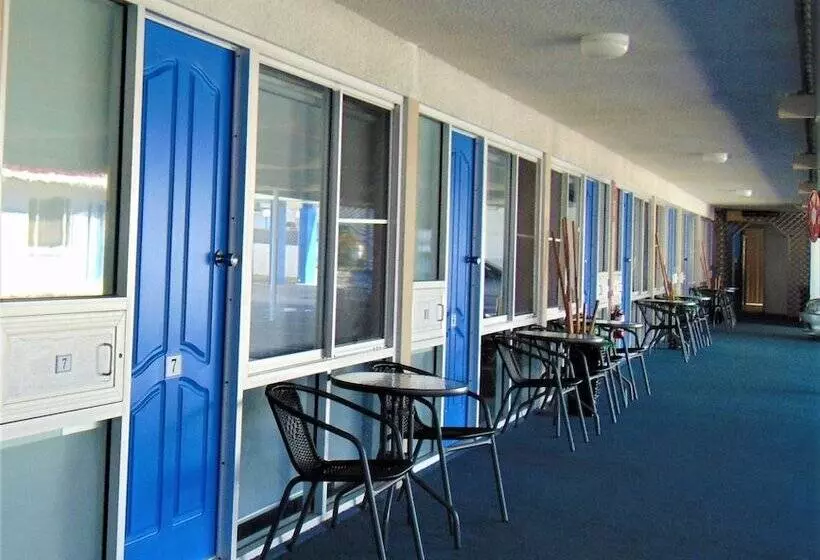 ホテル Rockhampton Court Motor Inn