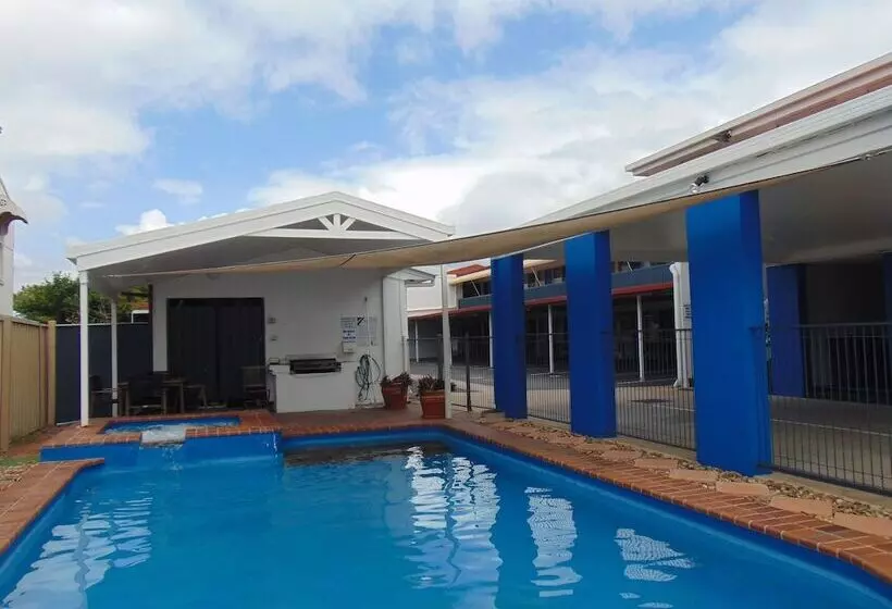 ホテル Rockhampton Court Motor Inn