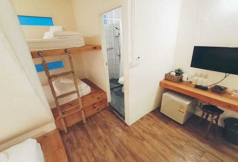 فندق Sattahiptale Boutique Guesthouse & Hostel