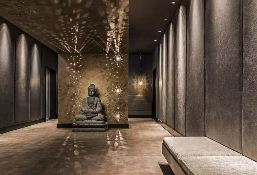 The Hotel & Athletic Club At Midtown