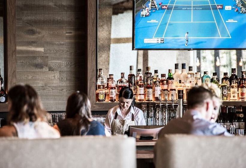 The Hotel & Athletic Club At Midtown