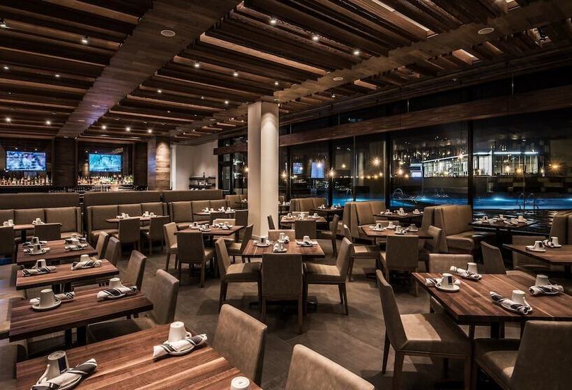 The Hotel & Athletic Club At Midtown