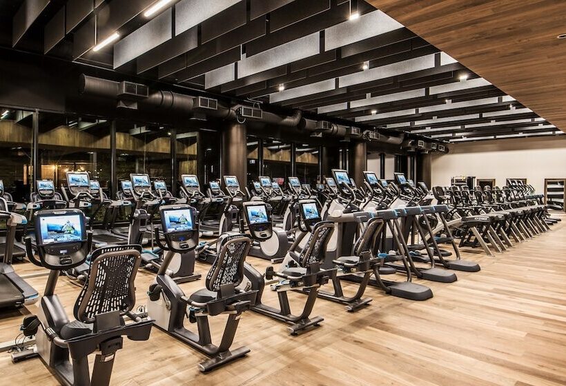 The Hotel & Athletic Club At Midtown