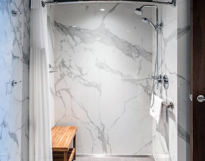 The Hotel & Athletic Club At Midtown