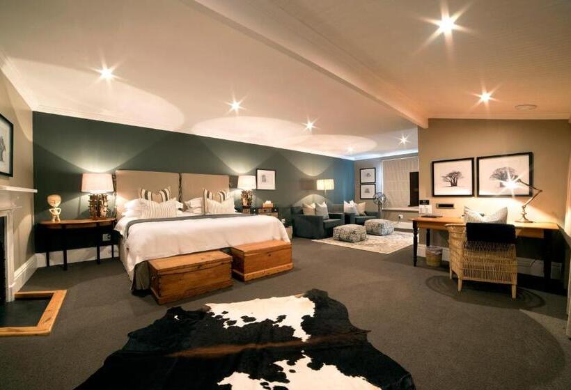 Hotel The Milner By The Oyster Collection