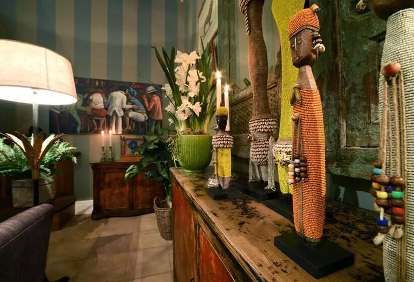 ホテル The Milner By The Oyster Collection